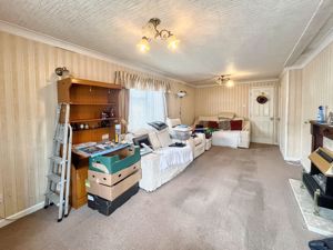 Photo 13- click for photo gallery